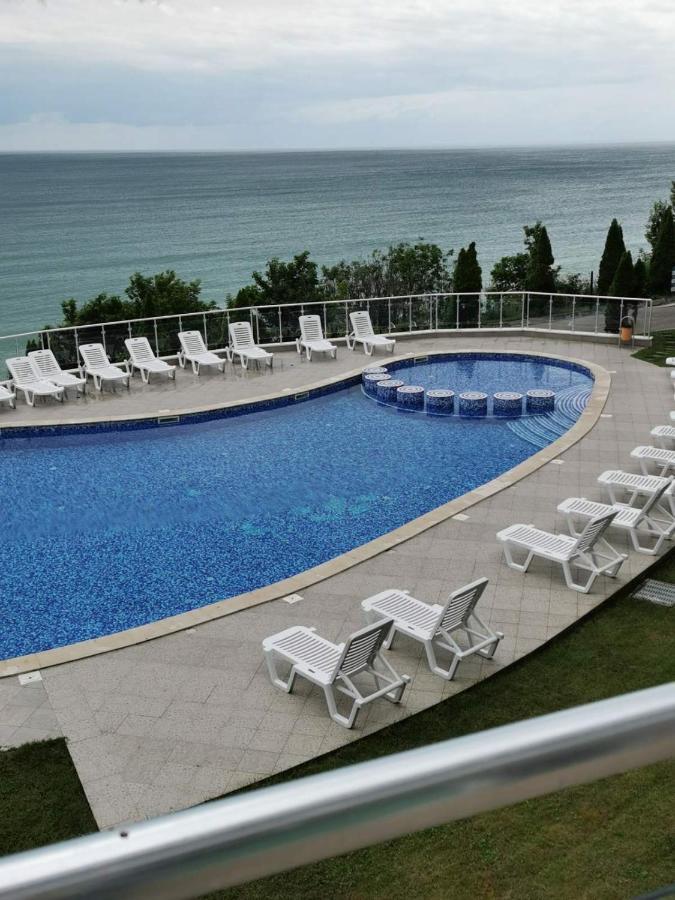 Silver A28 Byala  Bagian luar foto
